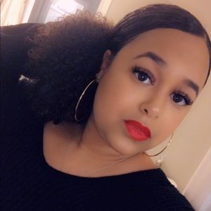 Meet your Posher, T.